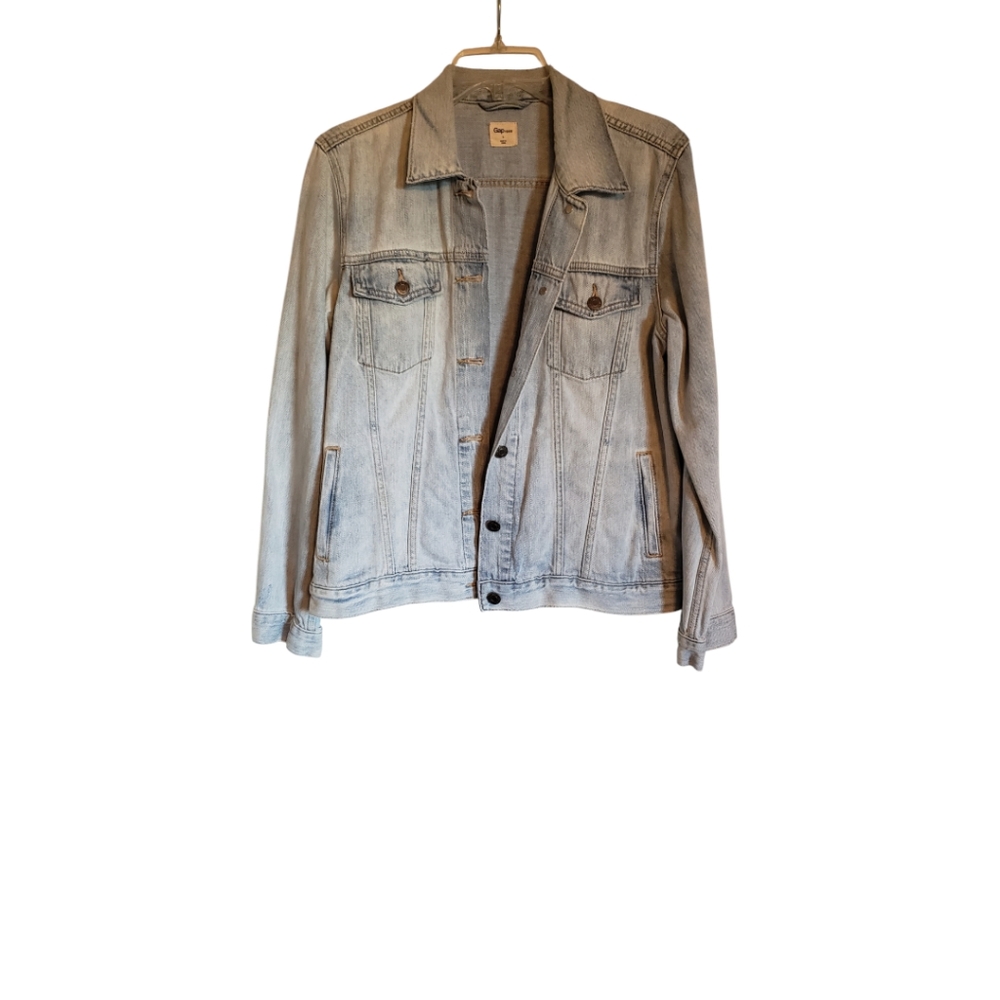 Gap light wash denim jacket